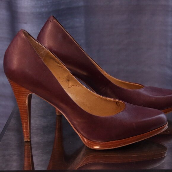 Nine West Burgundy Wood Heeled Pumps 8.5 - Picture 2 of 3